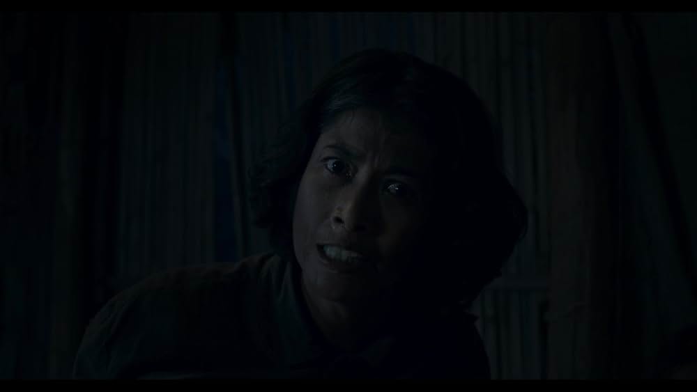 最初に父が殺されたの画像