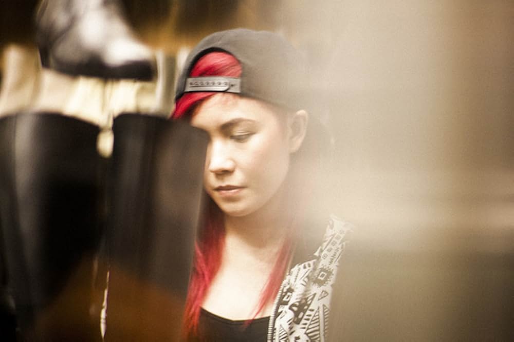 SHIFT 恋よりも強いミカタの画像