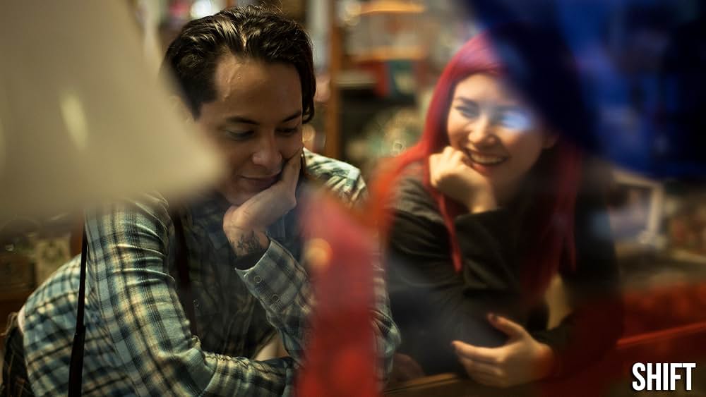 SHIFT 恋よりも強いミカタの画像