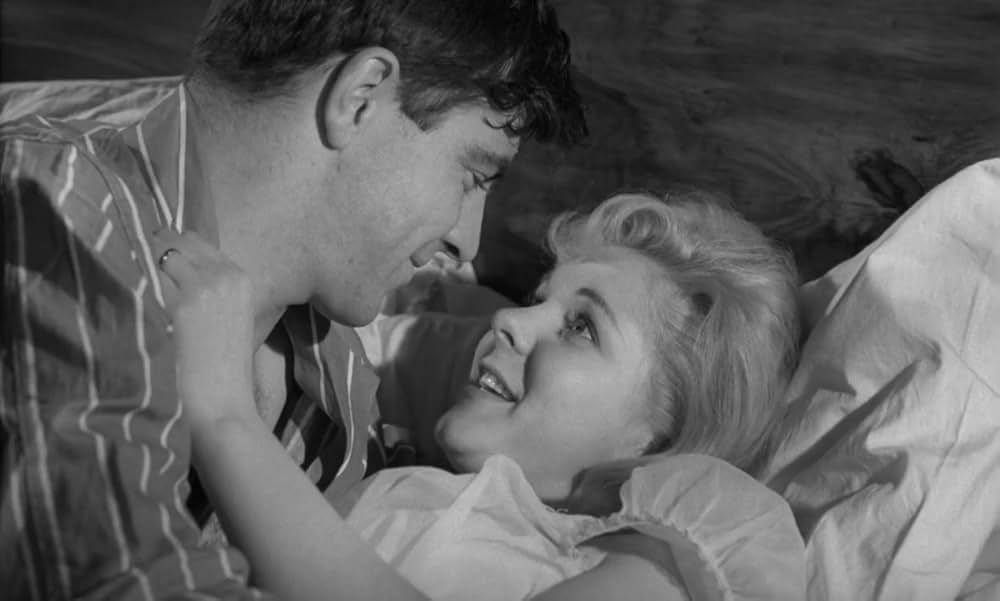 或る種の愛情の画像