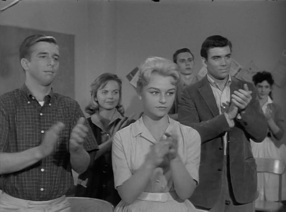 「嵐の学園」の画像