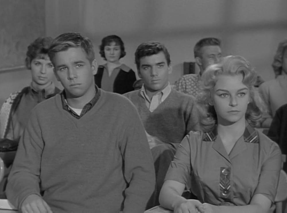 「嵐の学園」の画像