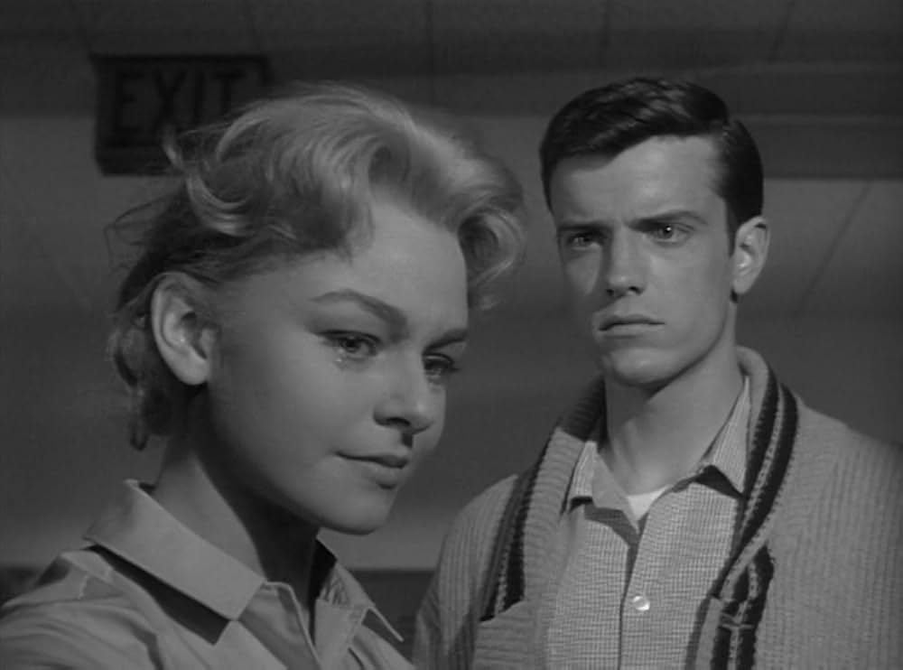 「嵐の学園」の画像