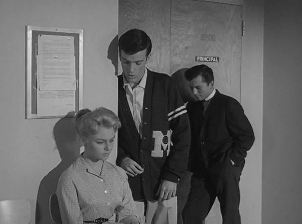 「嵐の学園」の画像