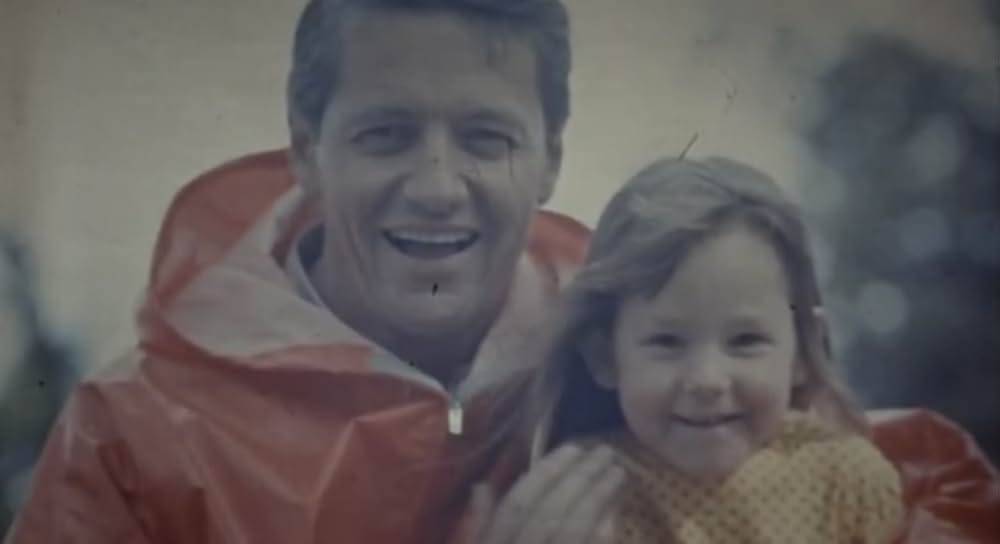 華やかな情事の画像