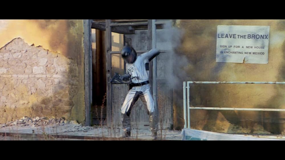 ブロンクスからの脱出の画像