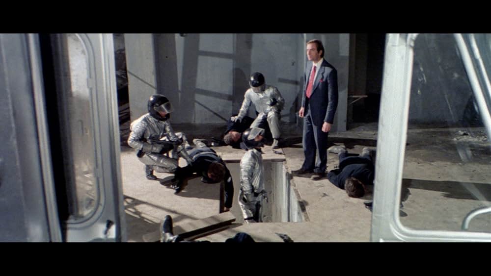 ブロンクスからの脱出の画像