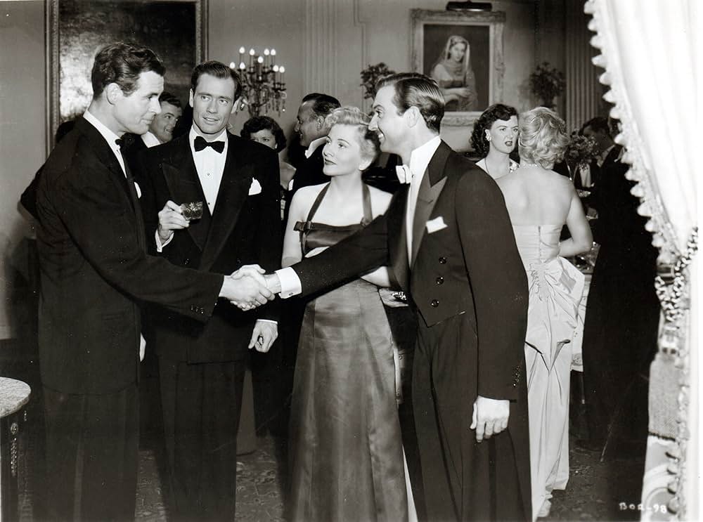 生まれながらの悪女の画像