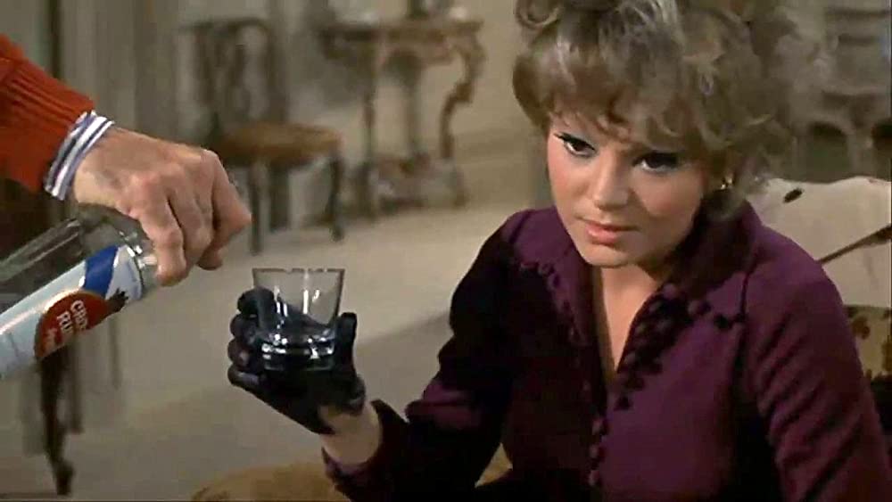 おかしなホテルの画像