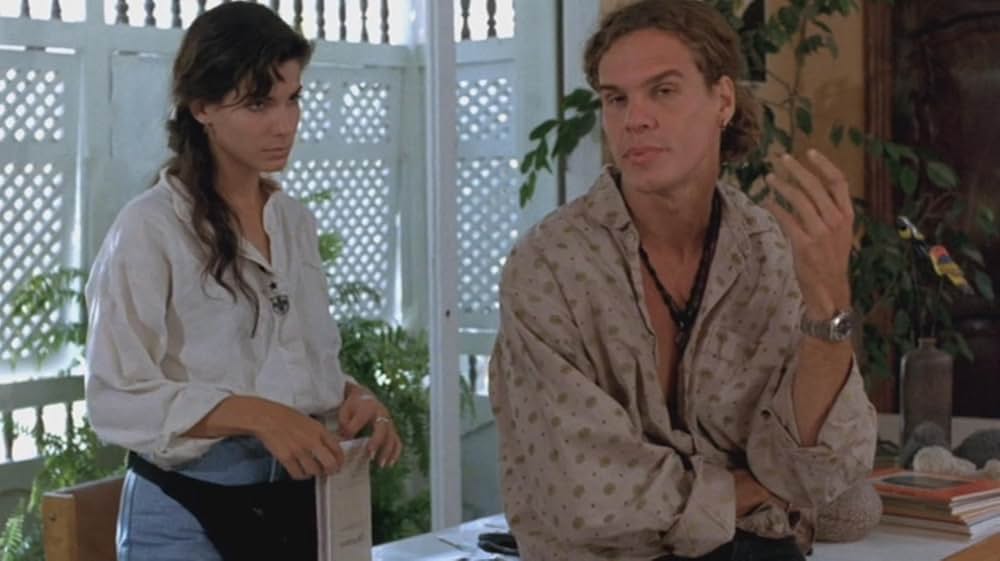 サンドラ・ブロック in アマゾンの画像