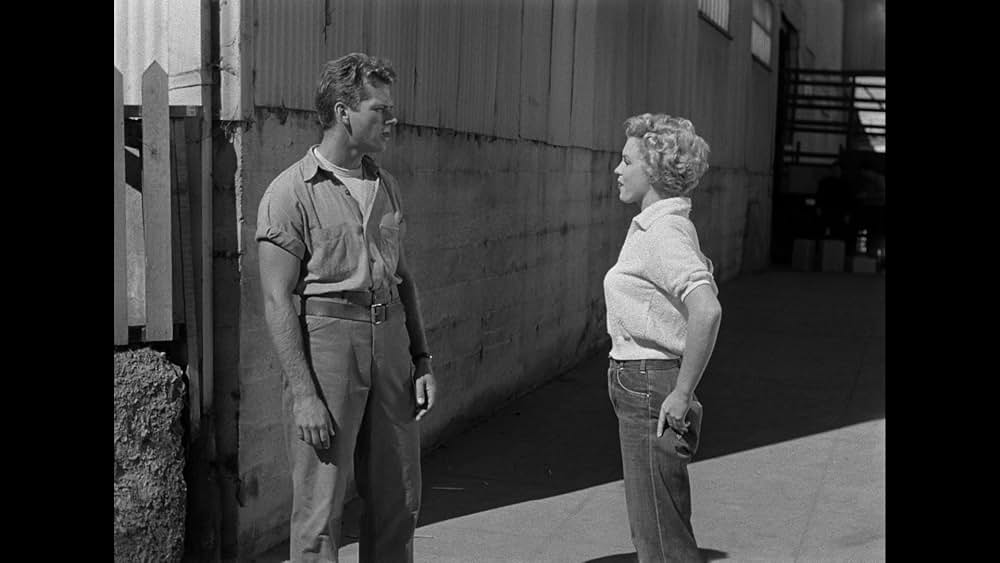 熱き夜の疼き／クラッシュ・バイ・ナイトの画像