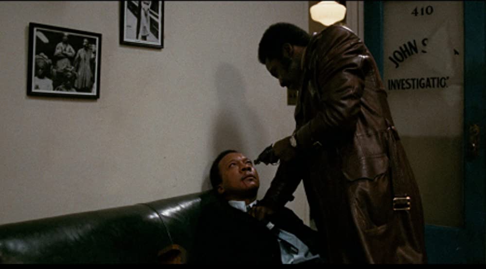 黒いジャガーの画像