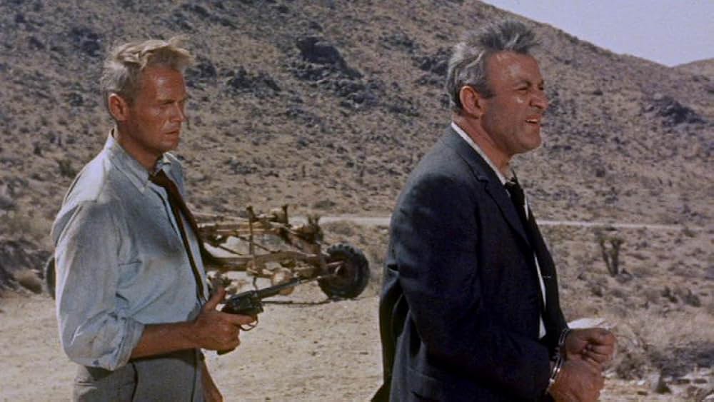 拳銃の罠の画像