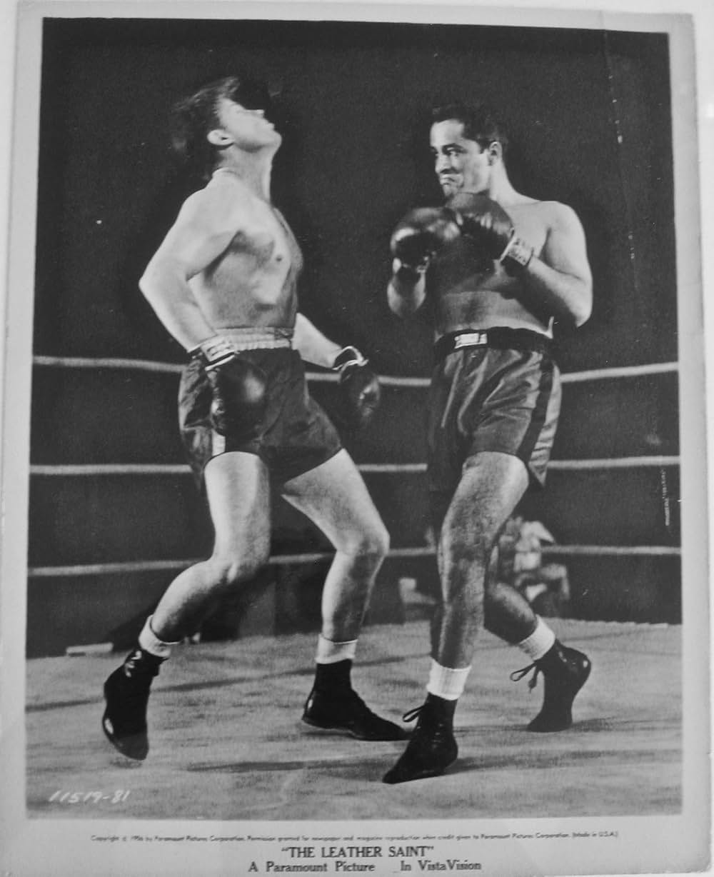 裸の天使の画像