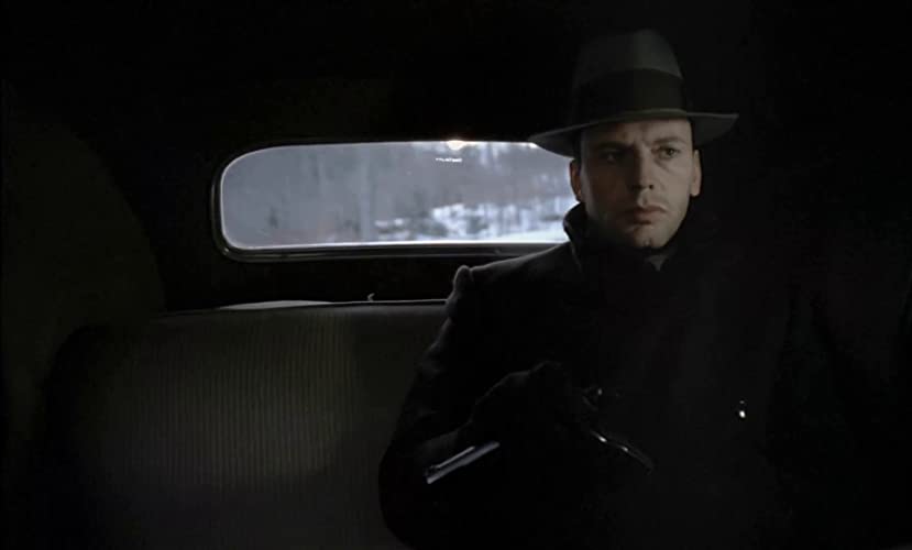 暗殺の森の画像