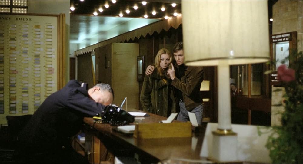 The Sorcerers（原題）の画像