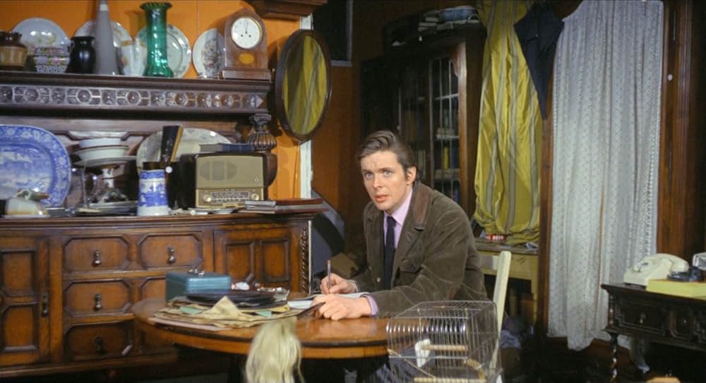 The Sorcerers（原題）の画像