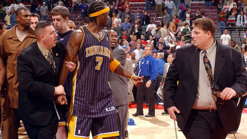 Untold: パレスの騒乱の画像