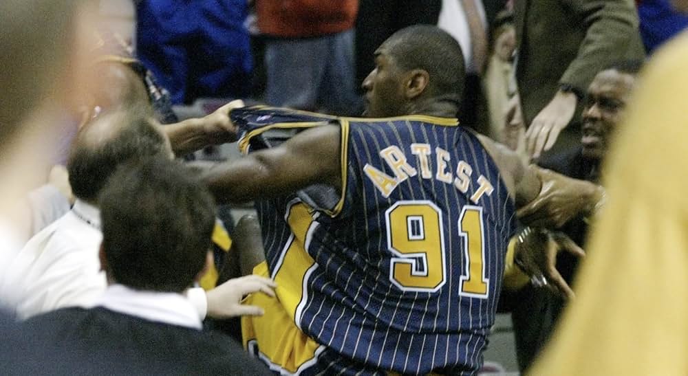 Untold: パレスの騒乱の画像