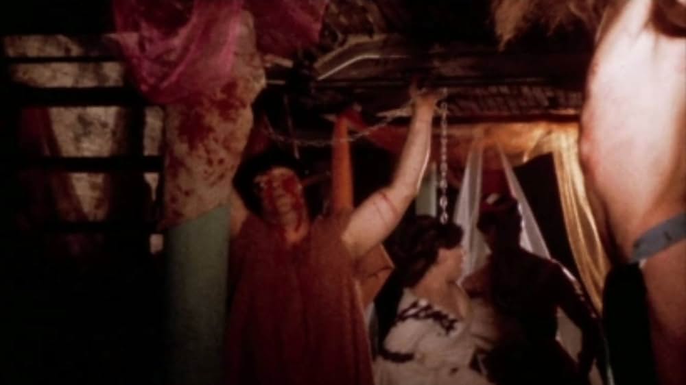 拷問の密室／伯爵の淫らな毒牙は鮮血にまみれたの画像