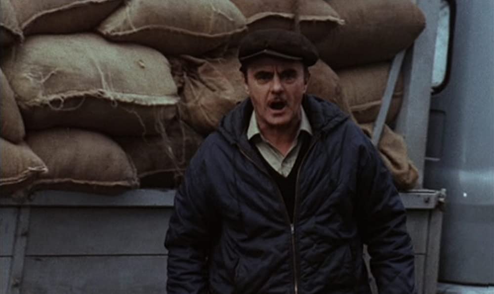 日曜日は別れの時の画像