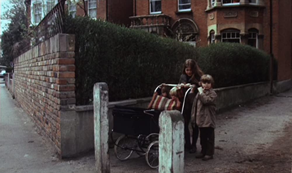 日曜日は別れの時の画像