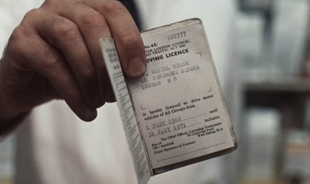 日曜日は別れの時の画像