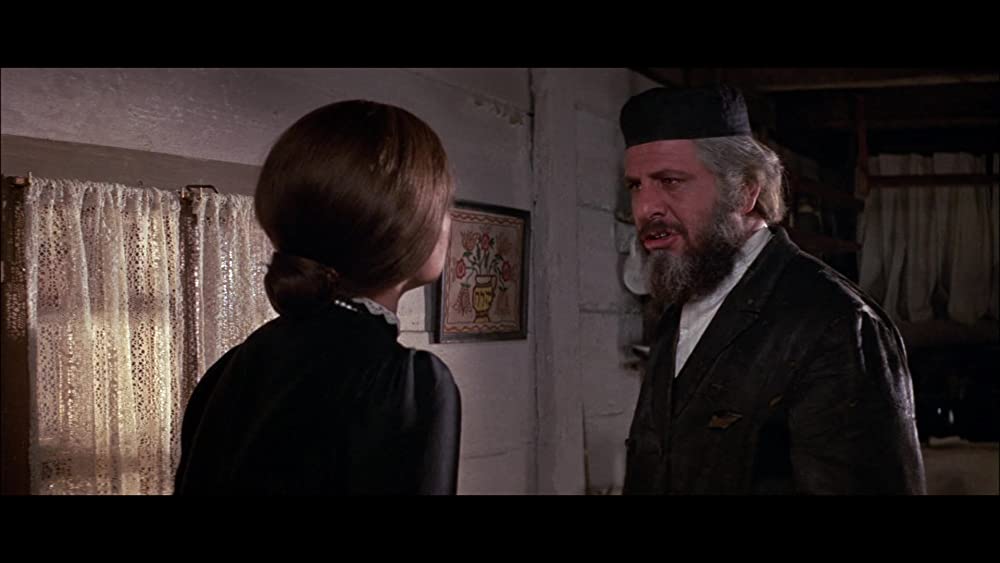 屋根の上のバイオリン弾きの画像