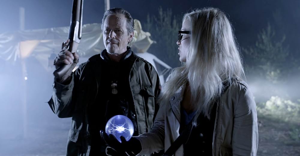 アンデッド・ウェディング 半ゾンビ人間とそのフィアンセの画像