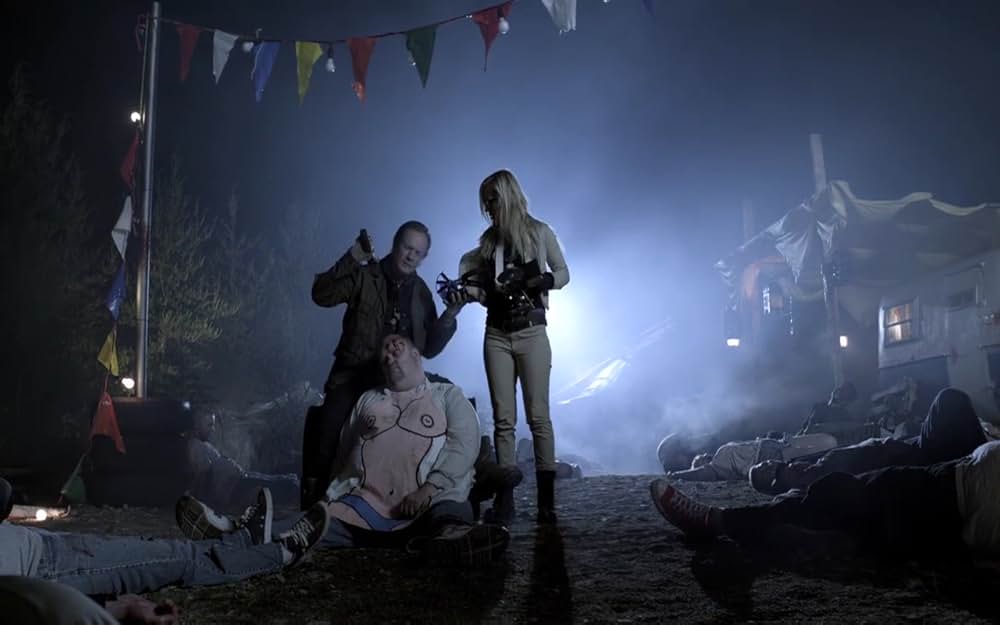 アンデッド・ウェディング 半ゾンビ人間とそのフィアンセの画像