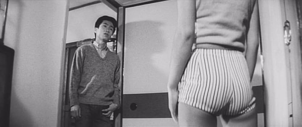 「壁の中の秘事」の画像