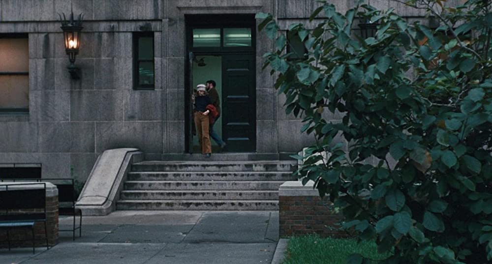 哀しみの街かどの画像