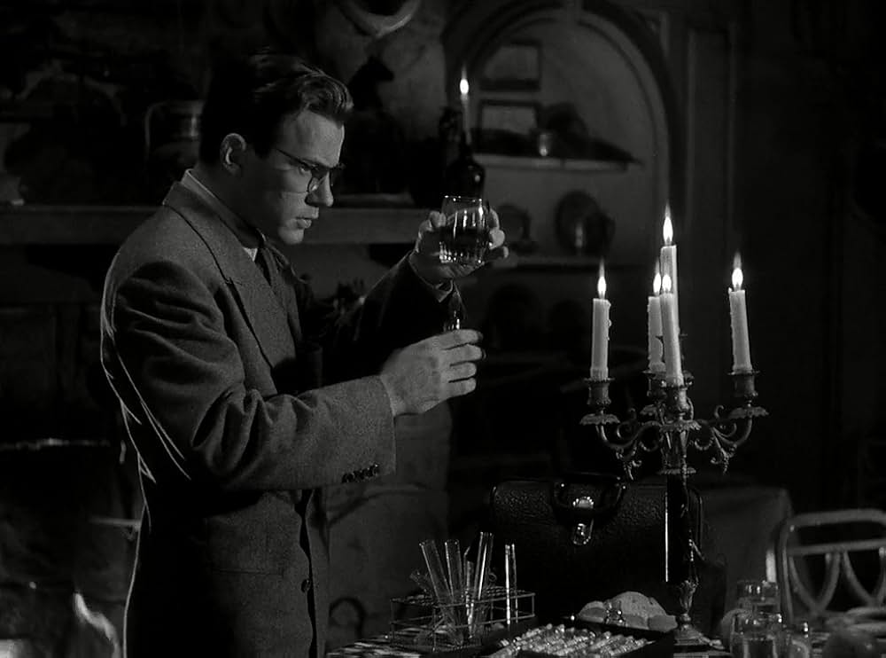 凸凹お化け騒動の画像