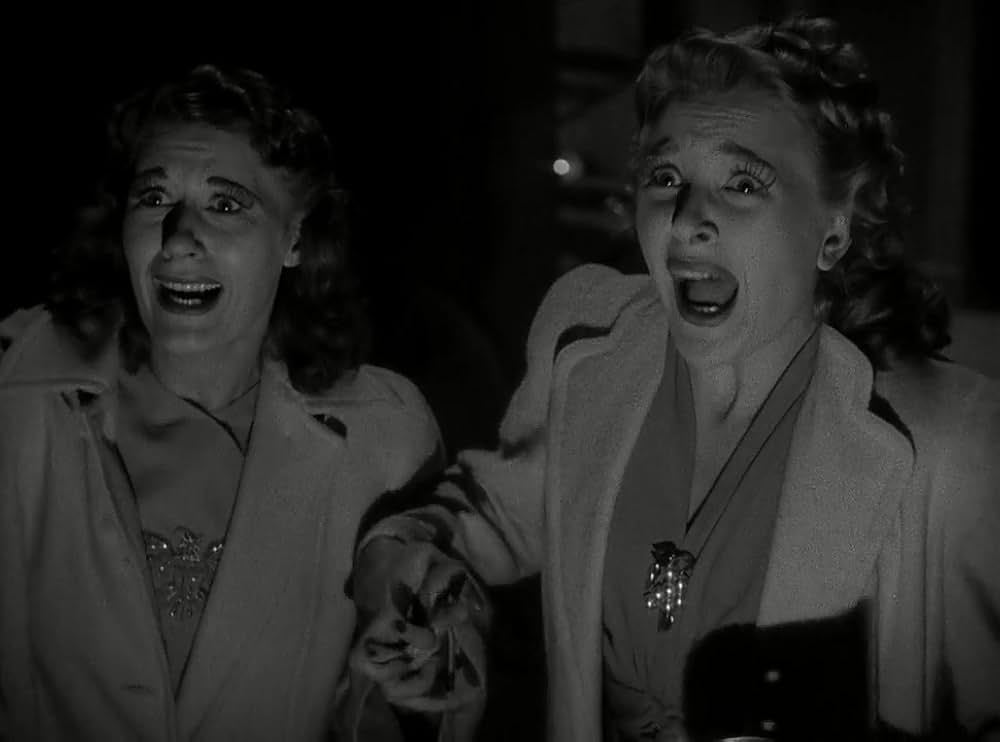 凸凹お化け騒動の画像