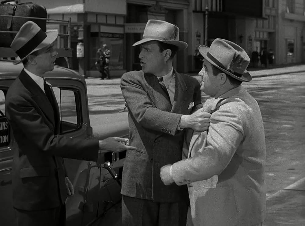 凸凹お化け騒動の画像