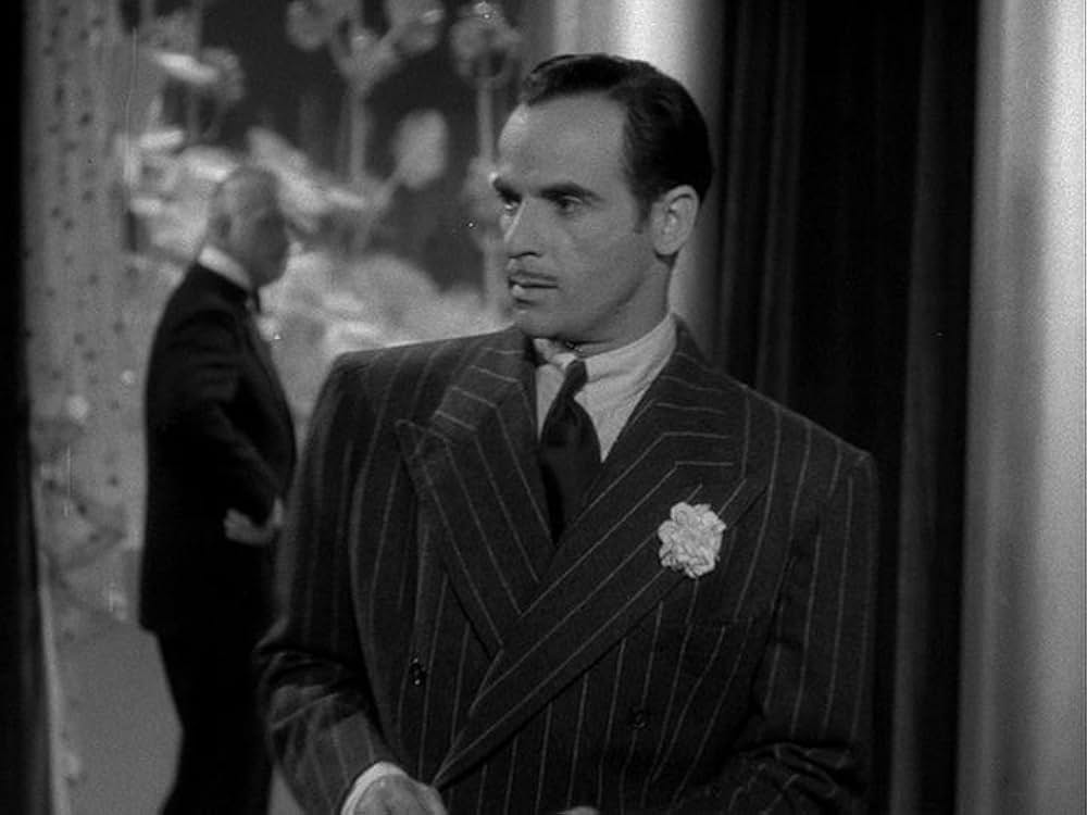 凸凹お化け騒動の画像