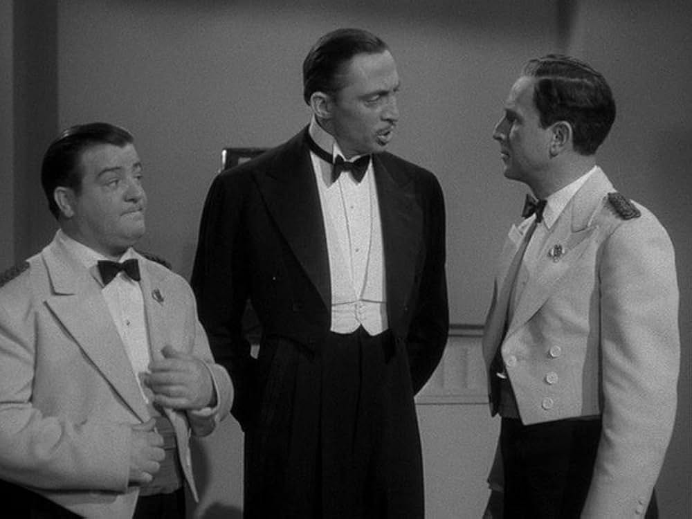 凸凹お化け騒動の画像