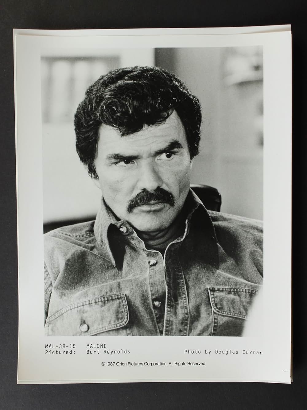 マローン／黒い標的の画像