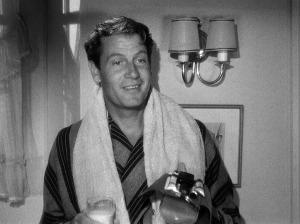 陽気なルームメイトの画像