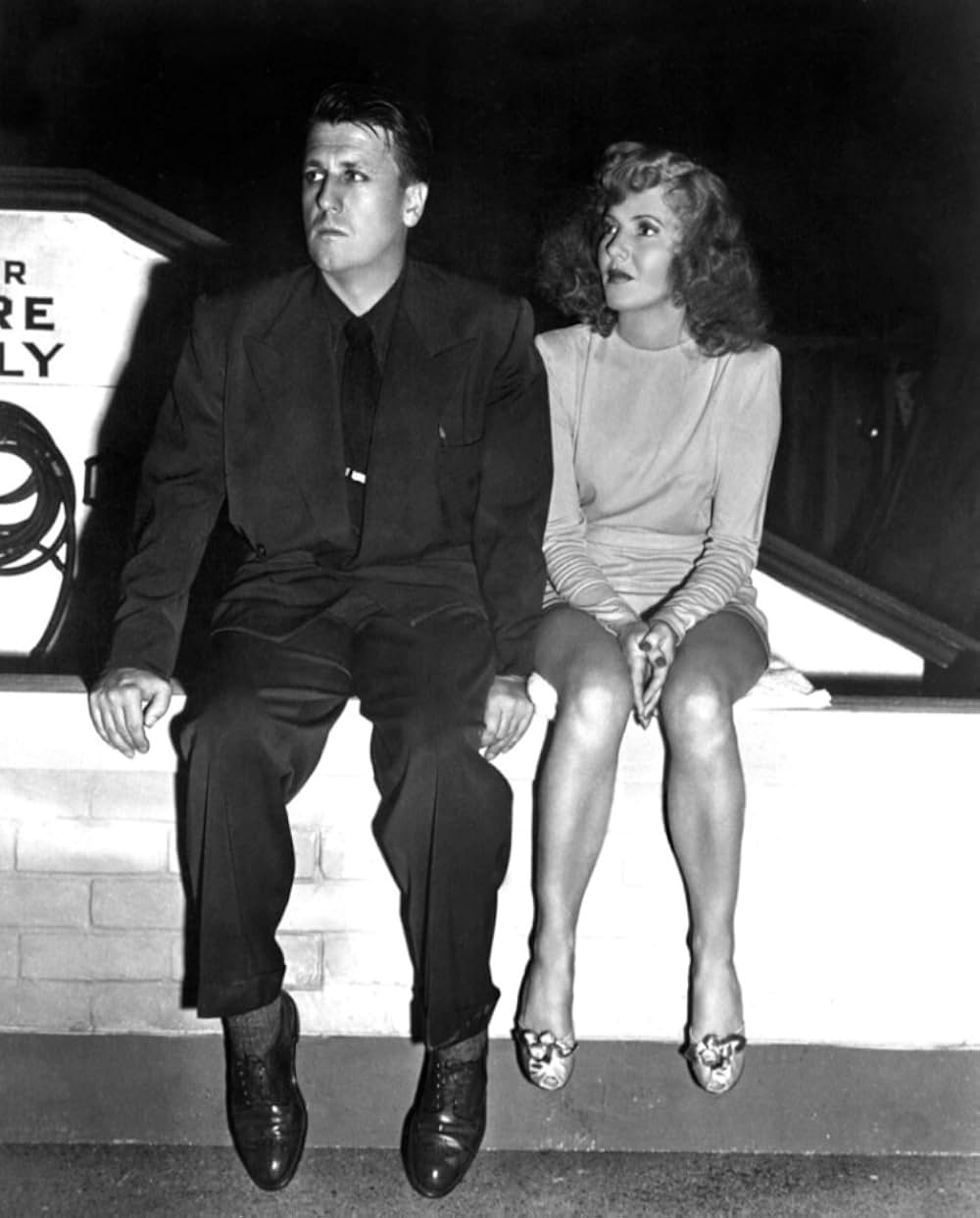 陽気なルームメイトの画像