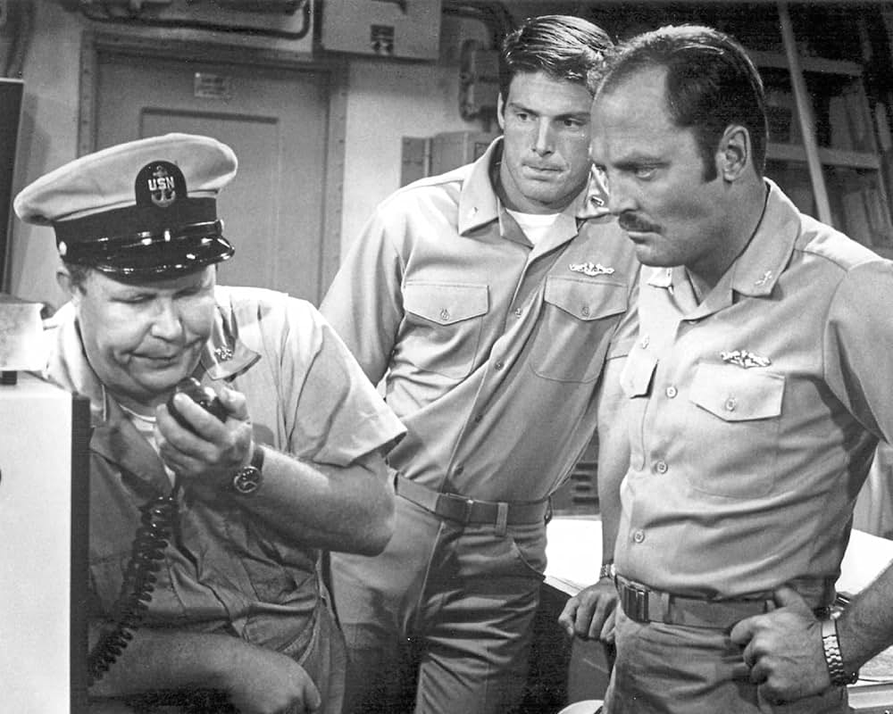 原子力潜水艦浮上せずの画像