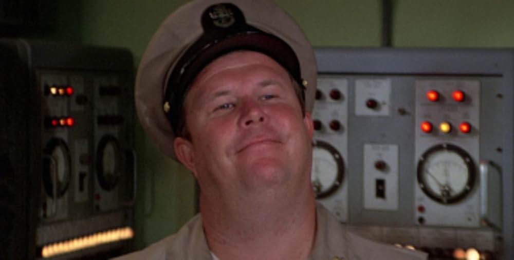 原子力潜水艦浮上せずの画像