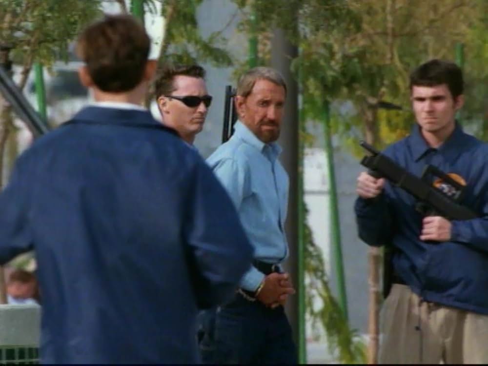 エグゼクティブ・エクスプレス プリズンブレイクの画像