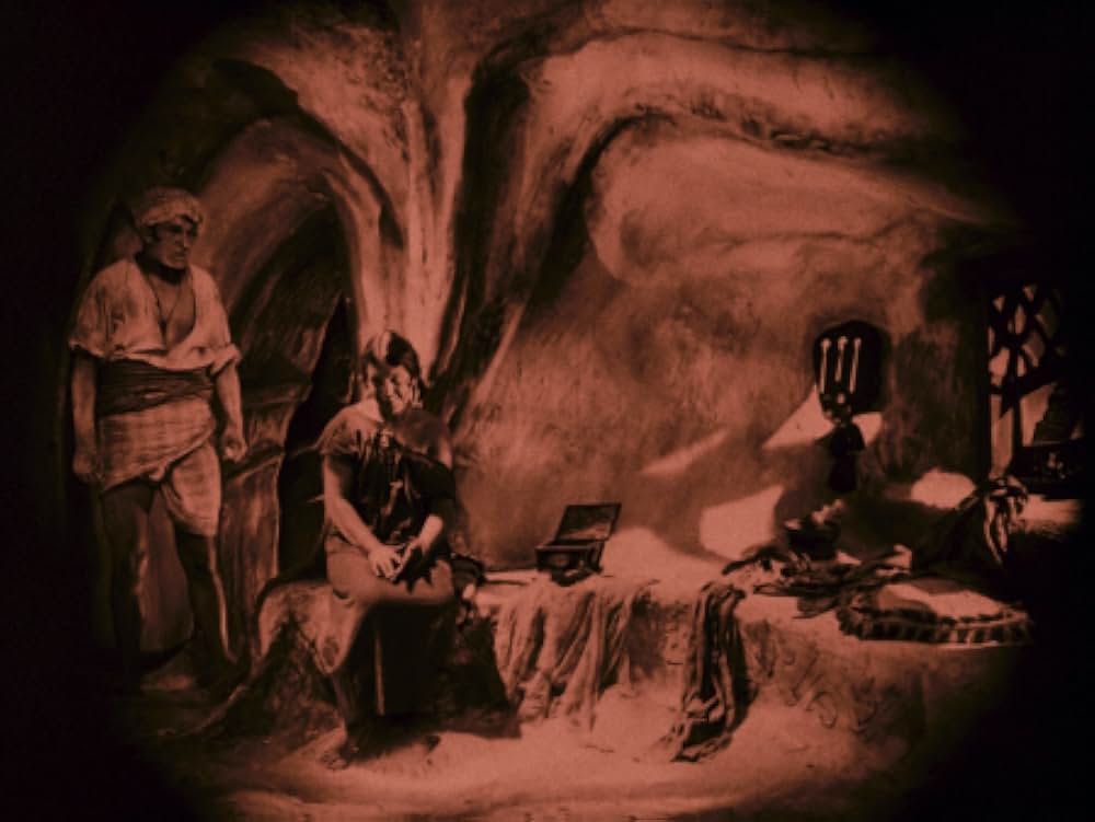 裏町の怪老窟の画像