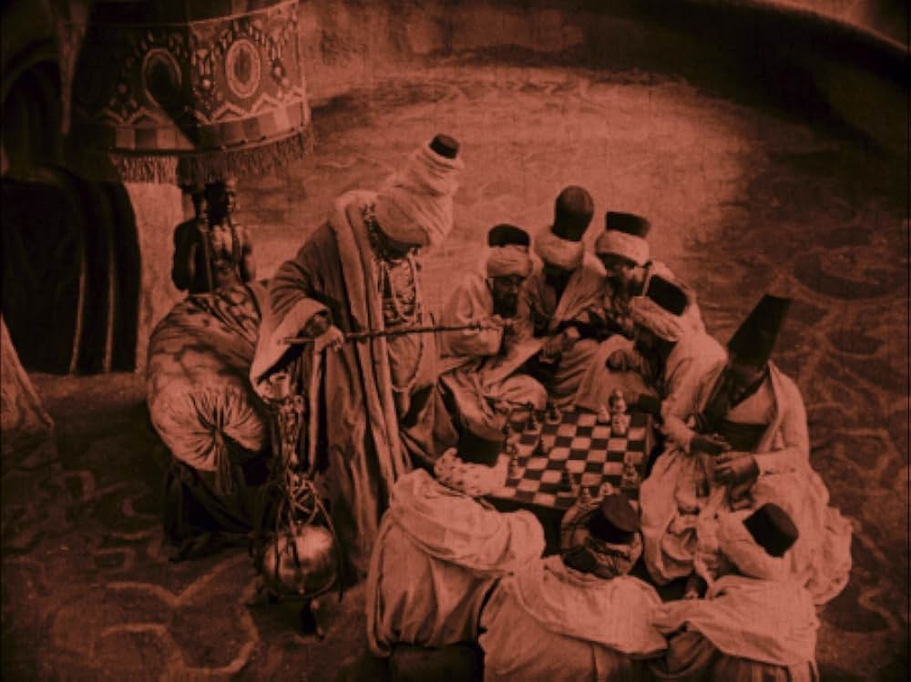 裏町の怪老窟の画像