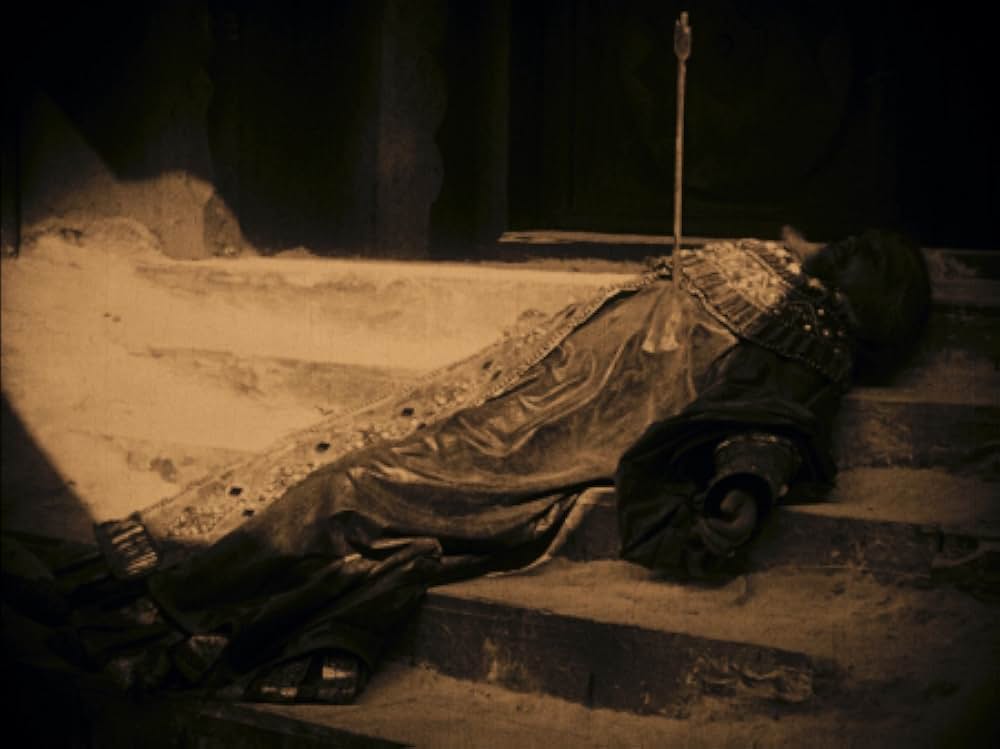 裏町の怪老窟の画像