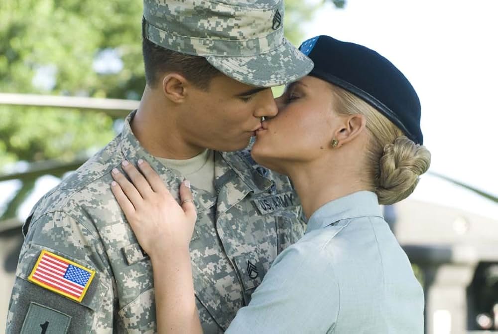 ジェシカ・シンプソンの ミリタリー・ブロンドの画像