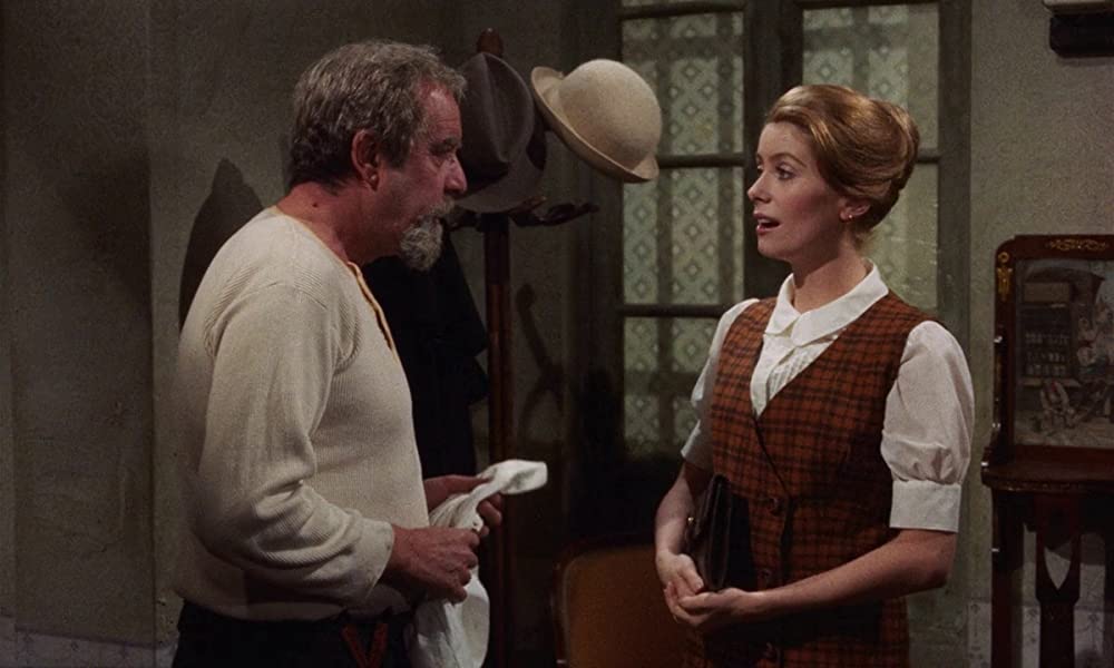 「哀しみのトリスターナ」カトリーヌ・ドヌーブ & フェルナンド・レイの画像