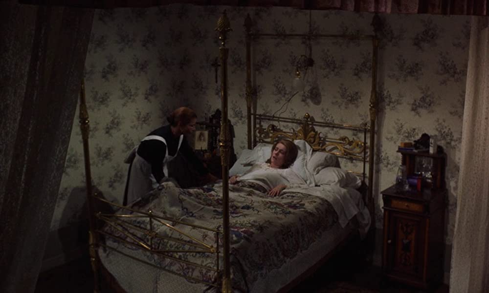 「哀しみのトリスターナ」カトリーヌ・ドヌーブ & ロラ・ガオスの画像