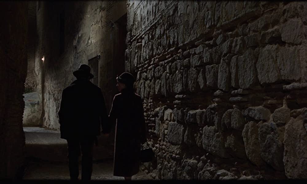 「哀しみのトリスターナ」カトリーヌ・ドヌーブ & フランコ・ネロの画像